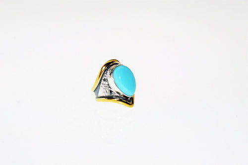 Turquoise Ring, set in sterling silver and  gold plated,hand made, one of a kind.