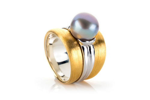 Sterling Silver Gold Plated with Black Pearl Ring